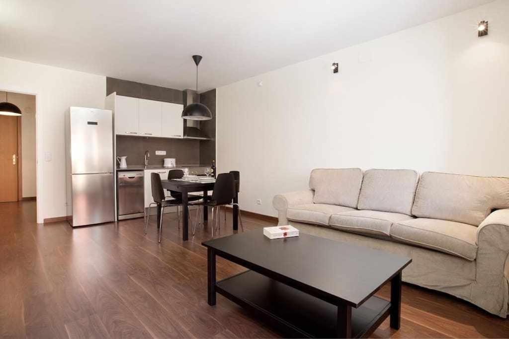 Apart Centrico Con Terraza En Gracia Apartment *